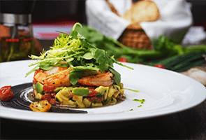 Crab, Mango& Avocado Salad